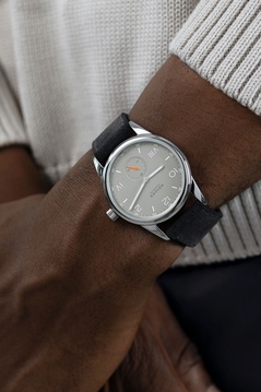 Men's watch / unisex  NOMOS GLASHÜTTE, Club Campus 38 Absolute Gray / 38.5mm, SKU: 727 | watchphilosophy.co.uk