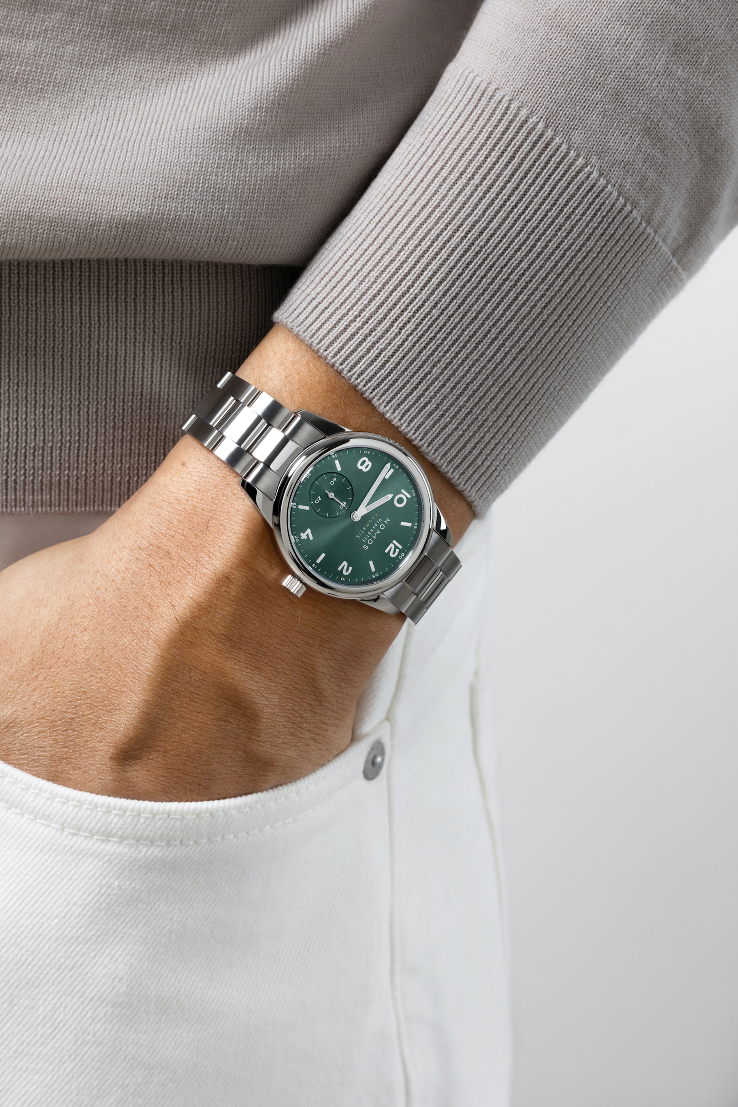 Men's watch / unisex  NOMOS GLASHÜTTE, Club Sport Neomatik Petrol / 37mm, SKU: 746 | watchphilosophy.co.uk