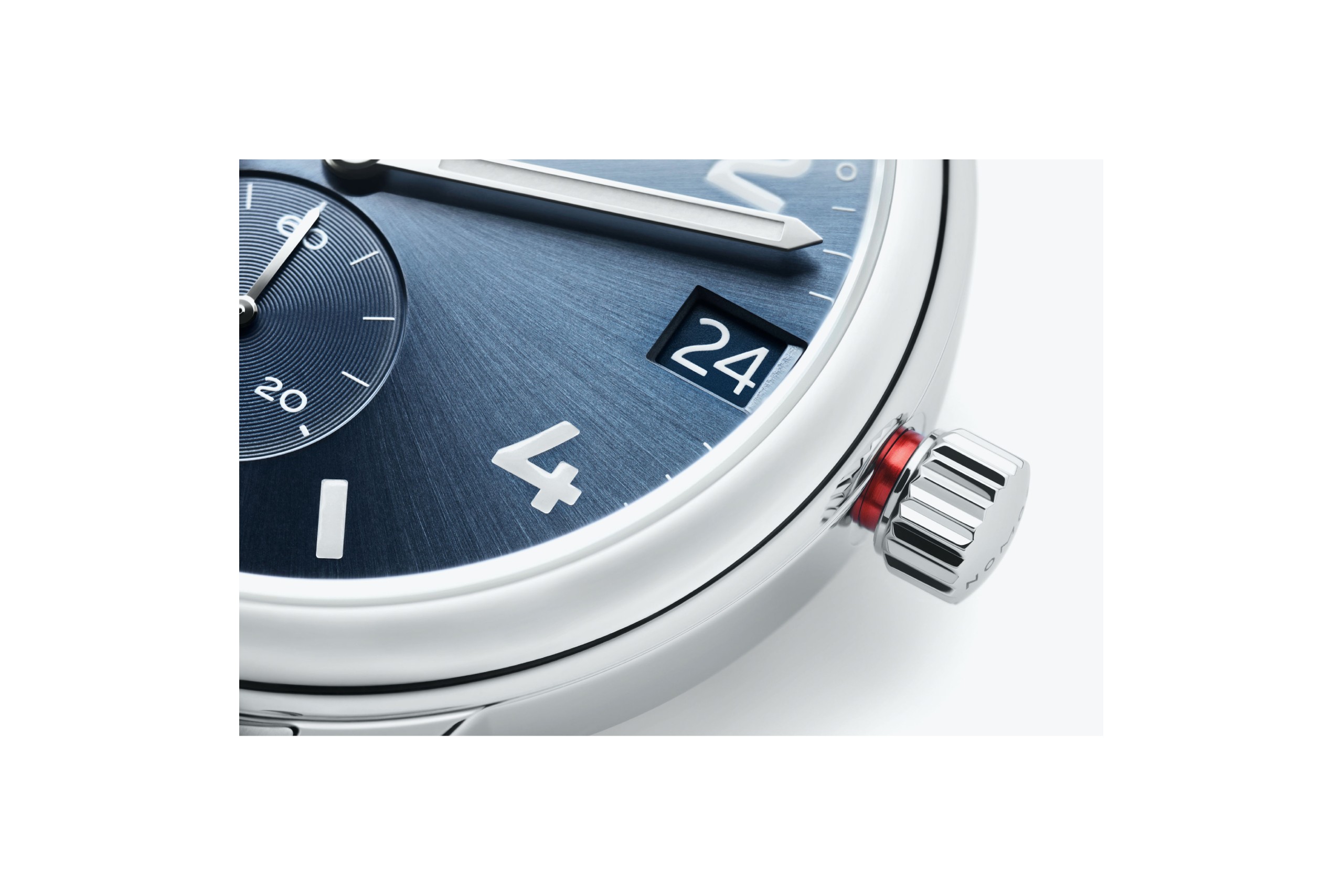 Men's watch / unisex  NOMOS GLASHÜTTE, Club Sport Neomatik 42 Date Blue / 42mm, SKU: 782 | watchphilosophy.co.uk