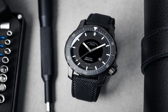 Men's watch / unisex  MÜHLE-GLASHÜTTE, Sea-Timer BlackMotion / 44mm, SKU: M1-41-83-CB | watchphilosophy.co.uk