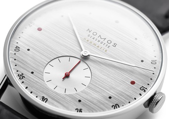 Men's watch / unisex  NOMOS GLASHÜTTE, Metro Neomatik 39 Silvercut / 38.50mm, SKU: 1114 | watchphilosophy.co.uk