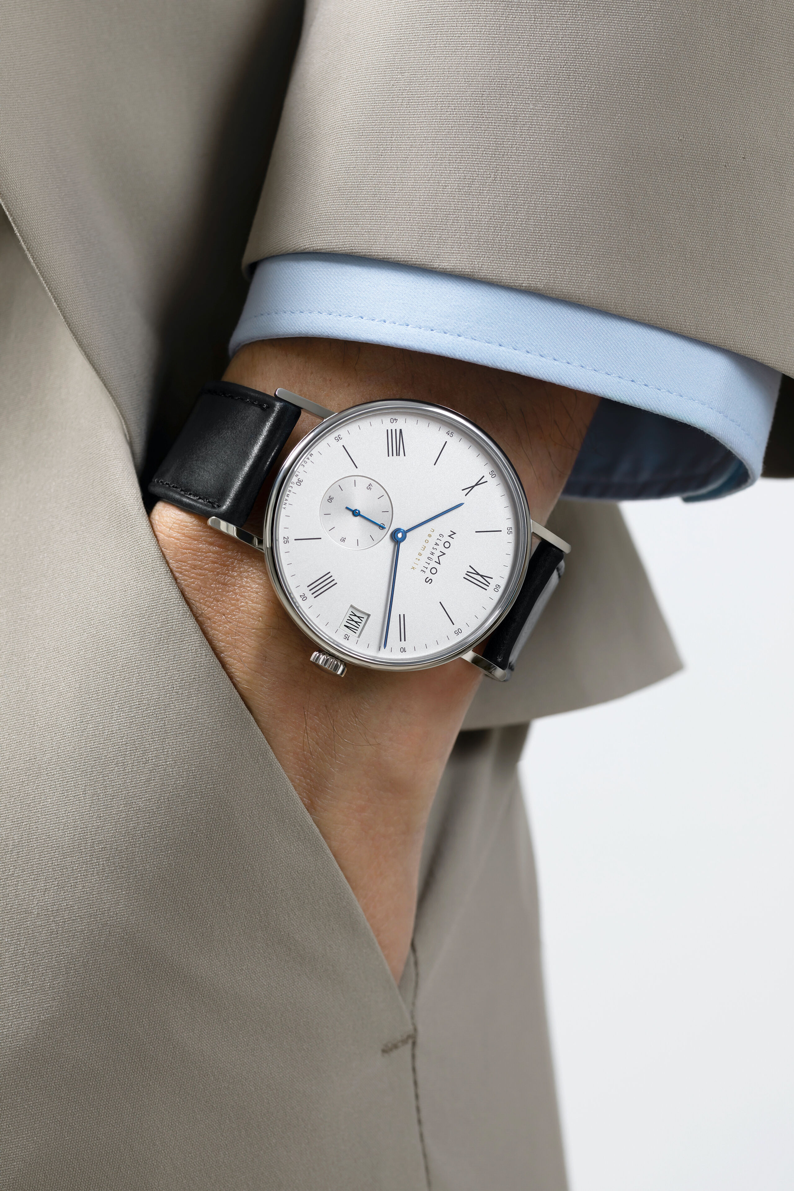 Men's watch / unisex  NOMOS GLASHÜTTE, Ludwig Neomatik 41 Date / 40.50mm, SKU: 262 | watchphilosophy.co.uk