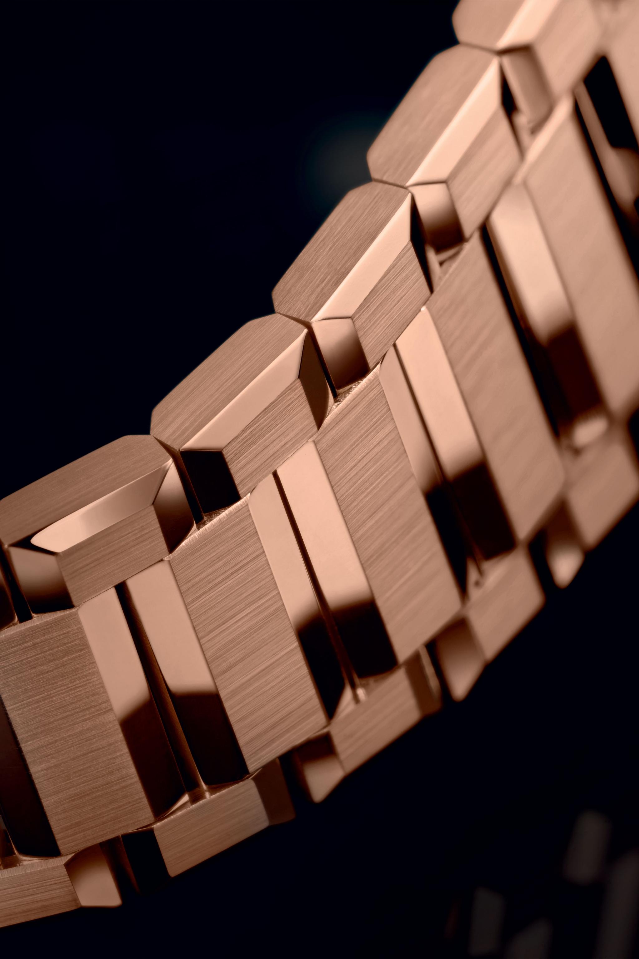 Men's watch / unisex  HUBLOT, Big Bang Integrated Time Only King Gold Blue / 38mm, SKU: 457.OX.7180.OX | watchphilosophy.co.uk