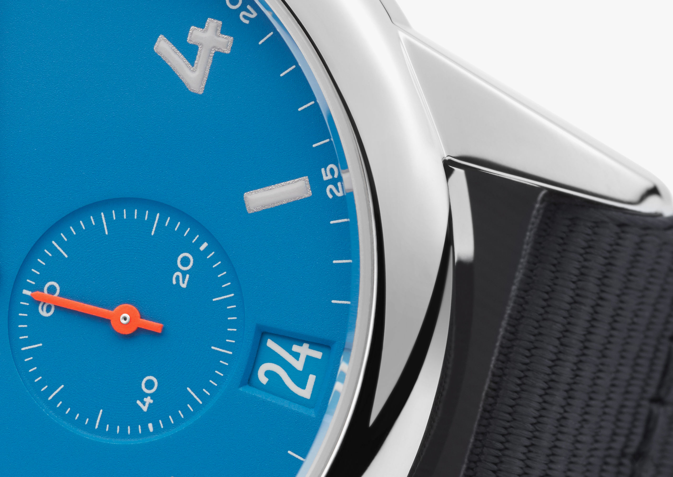 Men's watch / unisex  NOMOS GLASHÜTTE, Club Automatic Date Siren Blue / 41.50mm, SKU: 777 | watchphilosophy.co.uk