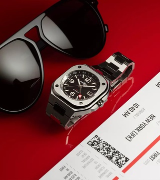 Men's watch / unisex  BELL & ROSS, BR 05 GMT / 41mm, SKU: BR05G-BL-ST/SST | watchphilosophy.co.uk