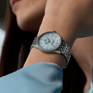 Ladies' watch  BREITLING, Navitimer / 32mm, SKU: A77320171C1A1 | watchphilosophy.co.uk