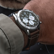 Men's watch / unisex  BREITLING, Super AVI B04 Chronograph GMT Curtiss Warhawk / 46mm, SKU: AB04452A1L1X1 | watchphilosophy.co.uk