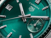 Men's watch / unisex  TAG HEUER, Carrera Chronograph / 39mm, SKU: CBS2211.BA0048 | watchphilosophy.co.uk