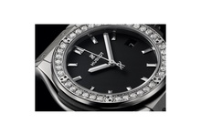Ladies' watch  HUBLOT, Classic Fusion Titanium Diamonds / 33mm, SKU: 581.NX.1171.RX.1104 | watchphilosophy.co.uk