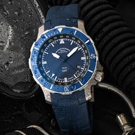 Men's watch / unisex  MÜHLE-GLASHÜTTE, S.A.R. Seebataillon GMT / 45mm, SKU: M1-28-62-KB-II | watchphilosophy.co.uk