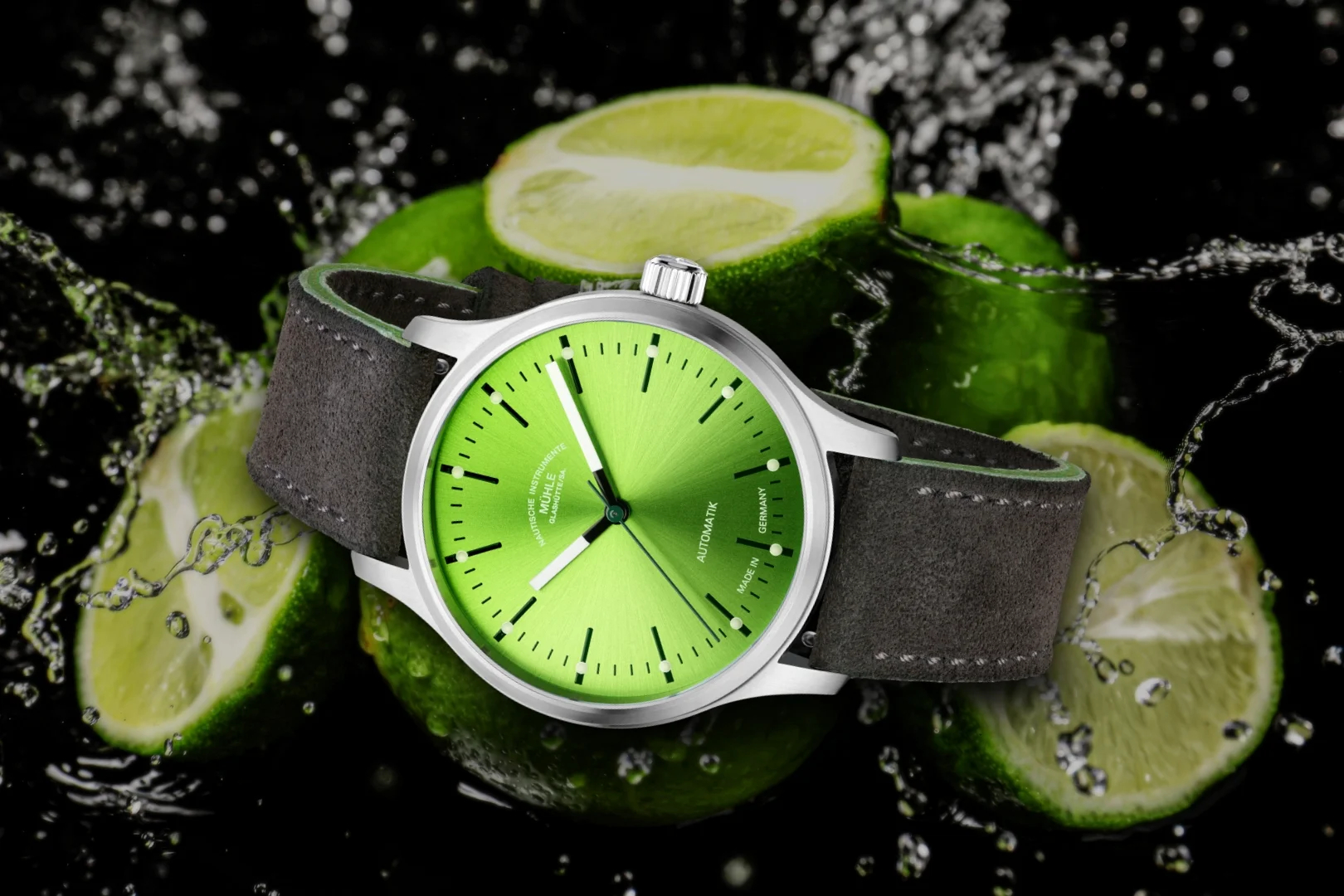 Men's watch / unisex  MÜHLE-GLASHÜTTE, Panova Lime / 40mm, SKU: M1-40-76-1-LBV-I | watchphilosophy.co.uk
