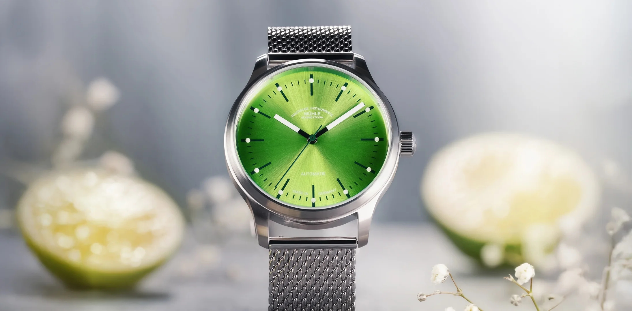 Men's watch / unisex  MÜHLE-GLASHÜTTE, Panova Lime / 40mm, SKU: M1-40-76-1-MB-II | watchphilosophy.co.uk