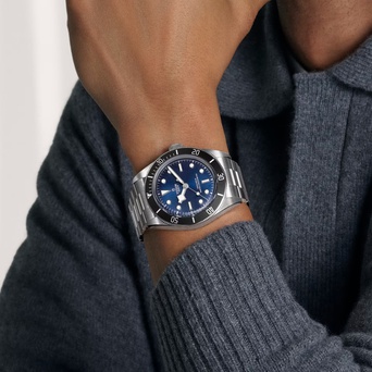 Men's watch / unisex  TUDOR, Black Bay 68 / 43mm, SKU: M7943A1A0NU-0001 | watchphilosophy.co.uk