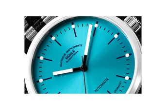 Men's watch / unisex  MÜHLE-GLASHÜTTE, Panova Turquoise / 40mm, SKU: M1-40-79-NB-IV | watchphilosophy.co.uk