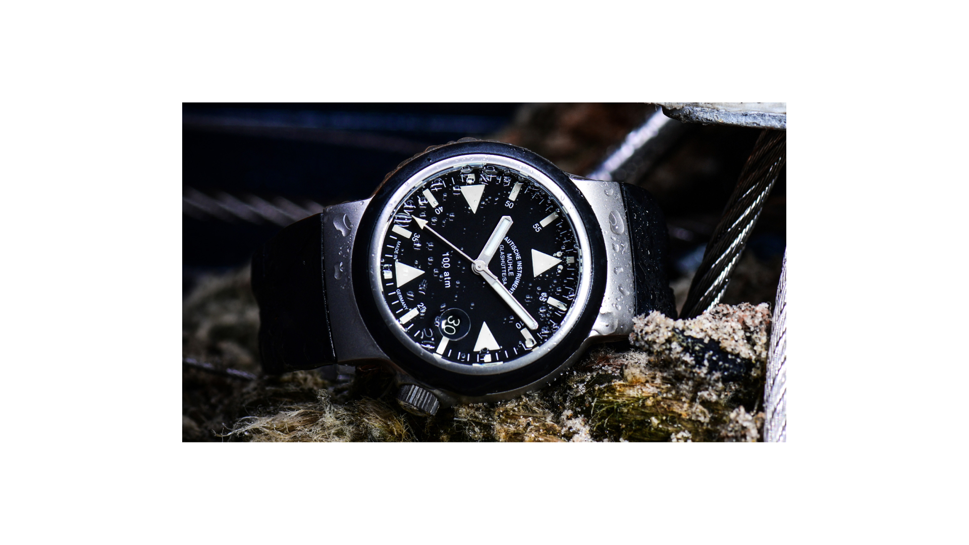 Men's watch / unisex  MÜHLE-GLASHÜTTE, S.A.R. Rescue-Timer / 42 mm, SKU: M1-41-03-KB | watchphilosophy.co.uk