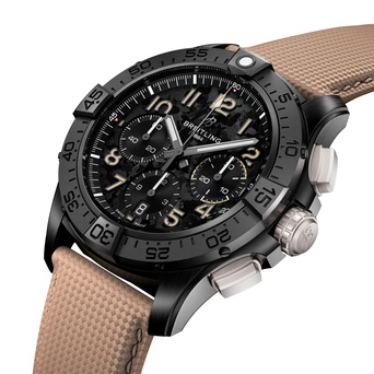 Men's watch / unisex  BREITLING, Avenger B01 Chronograph 42 Night Mission / 42mm, SKU: SB0146101B1X1 | watchphilosophy.co.uk