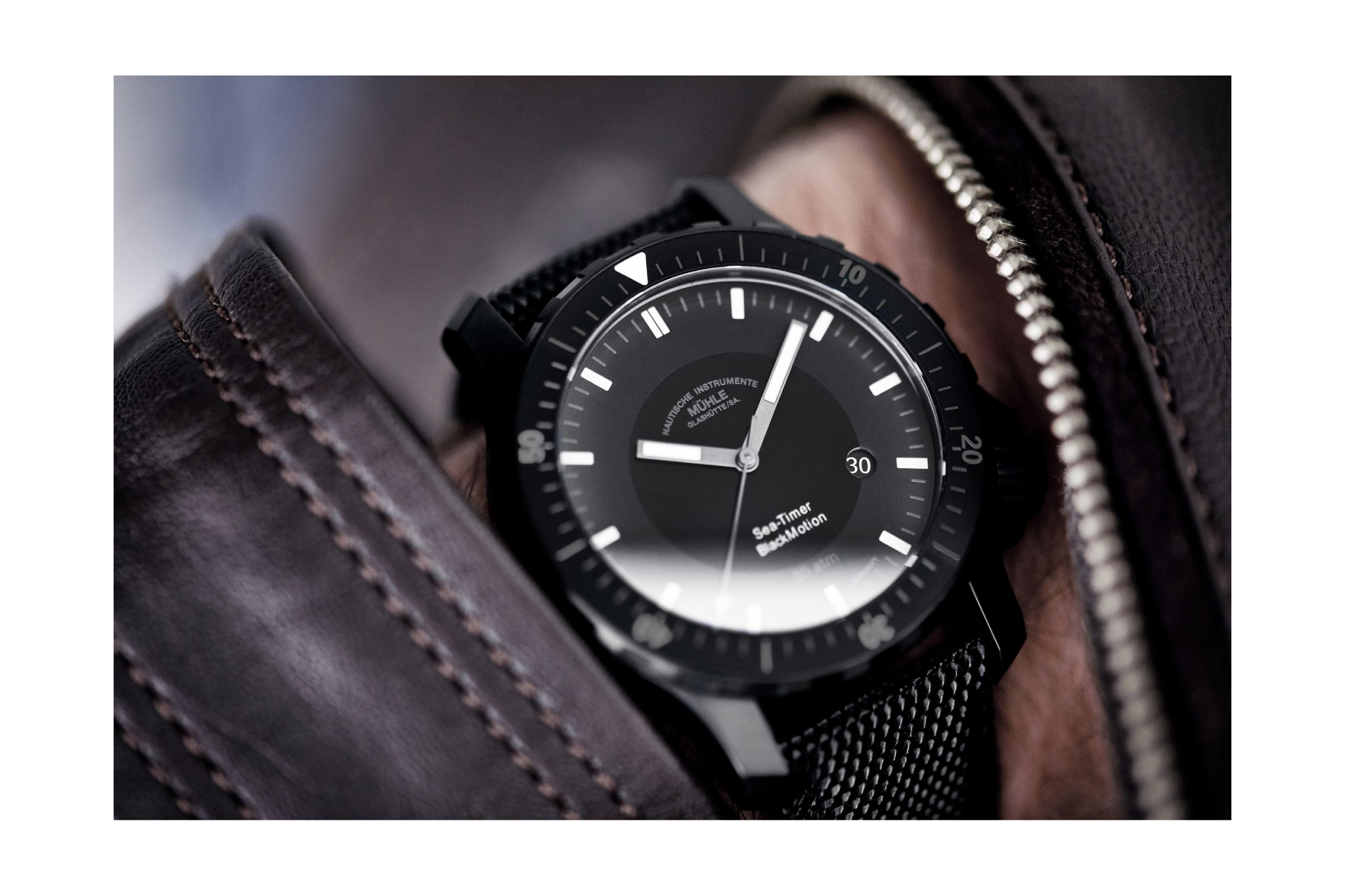 Men's watch / unisex  MÜHLE-GLASHÜTTE, Sea-Timer BlackMotion / 44mm, SKU: M1-41-83-CB | watchphilosophy.co.uk